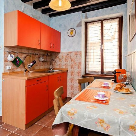 Studio Apartment Grisia Ровінь Екстер'єр фото